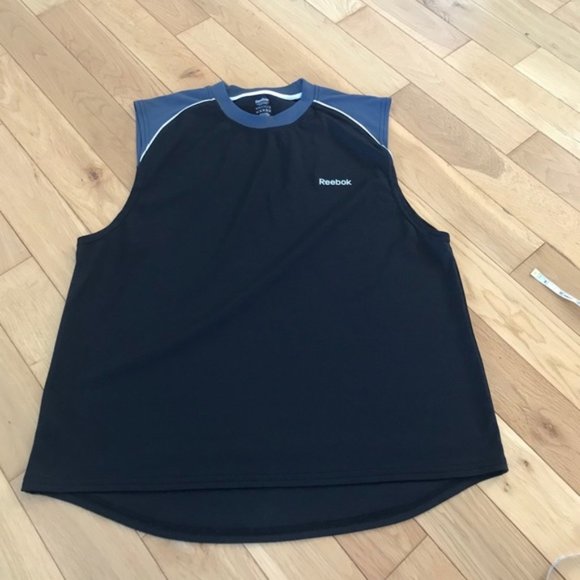*Reebok Black and Grey Play Dry Tank Top - Picture 1 of 3